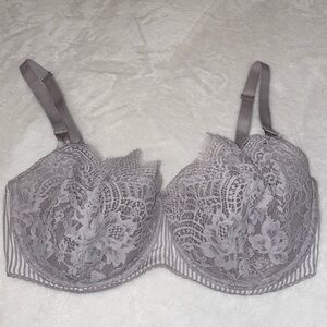 Victoria’s Secret Dream Angels lace gray bra